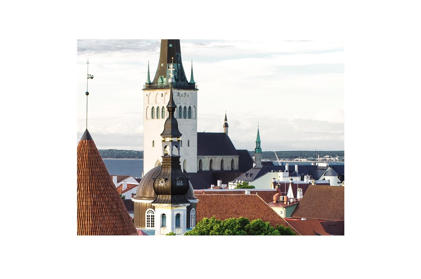 Front view of P2.0 700 nits LG LED serie curvo para interior LAP020EL6BP