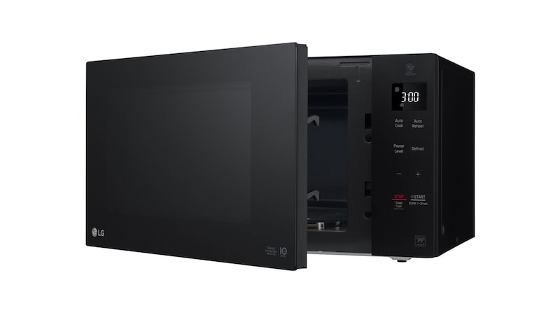 LG 1.3 cu. ft. NeoChef™ Countertop Microwave with Smart Inverter and EasyClean®, LMC1375SB