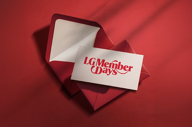 Tarjeta con el logotipo de LG Member Days y un sobre rojo. Como miembro, recibirás descuentos exclusivos cada mes, con hasta un 5% adicional en productos seleccionados.