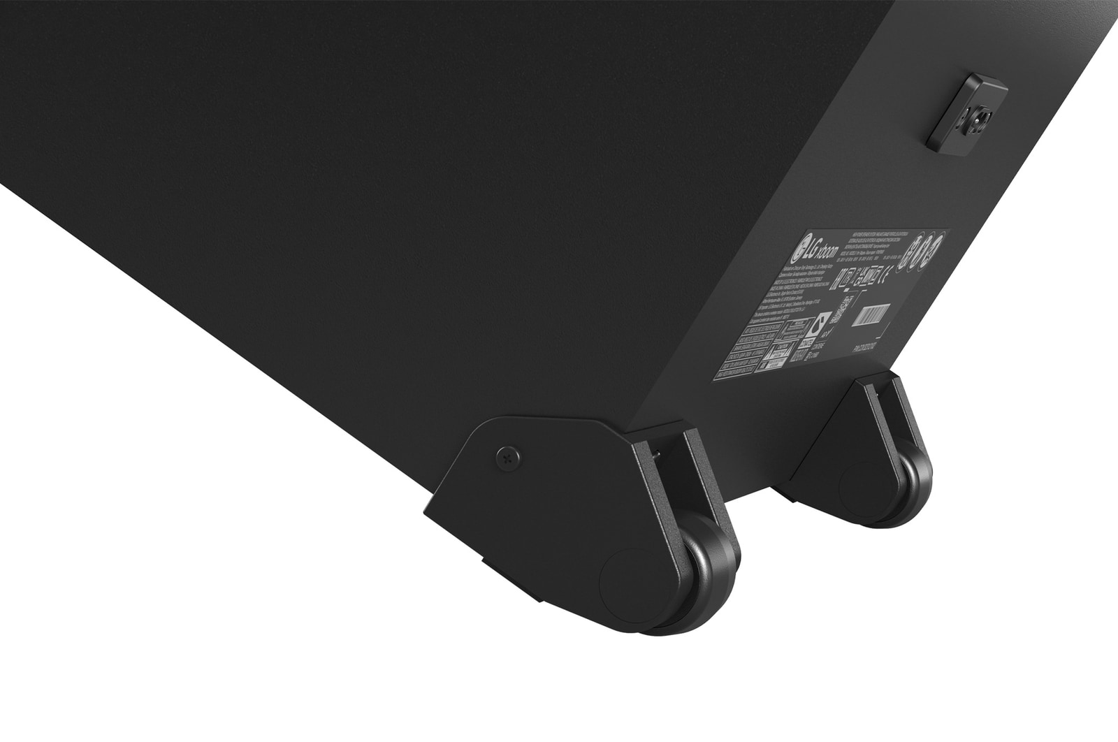 Close-up low angle rear view