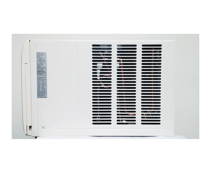 LG Tipo Ventana 12,000 Btu/h, W122CM