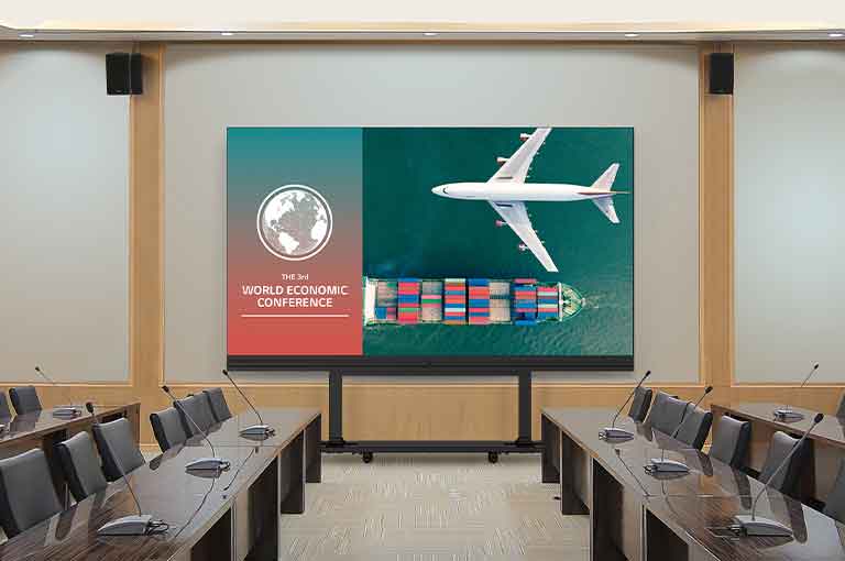 Pantalla LED de visión directa de 136´´