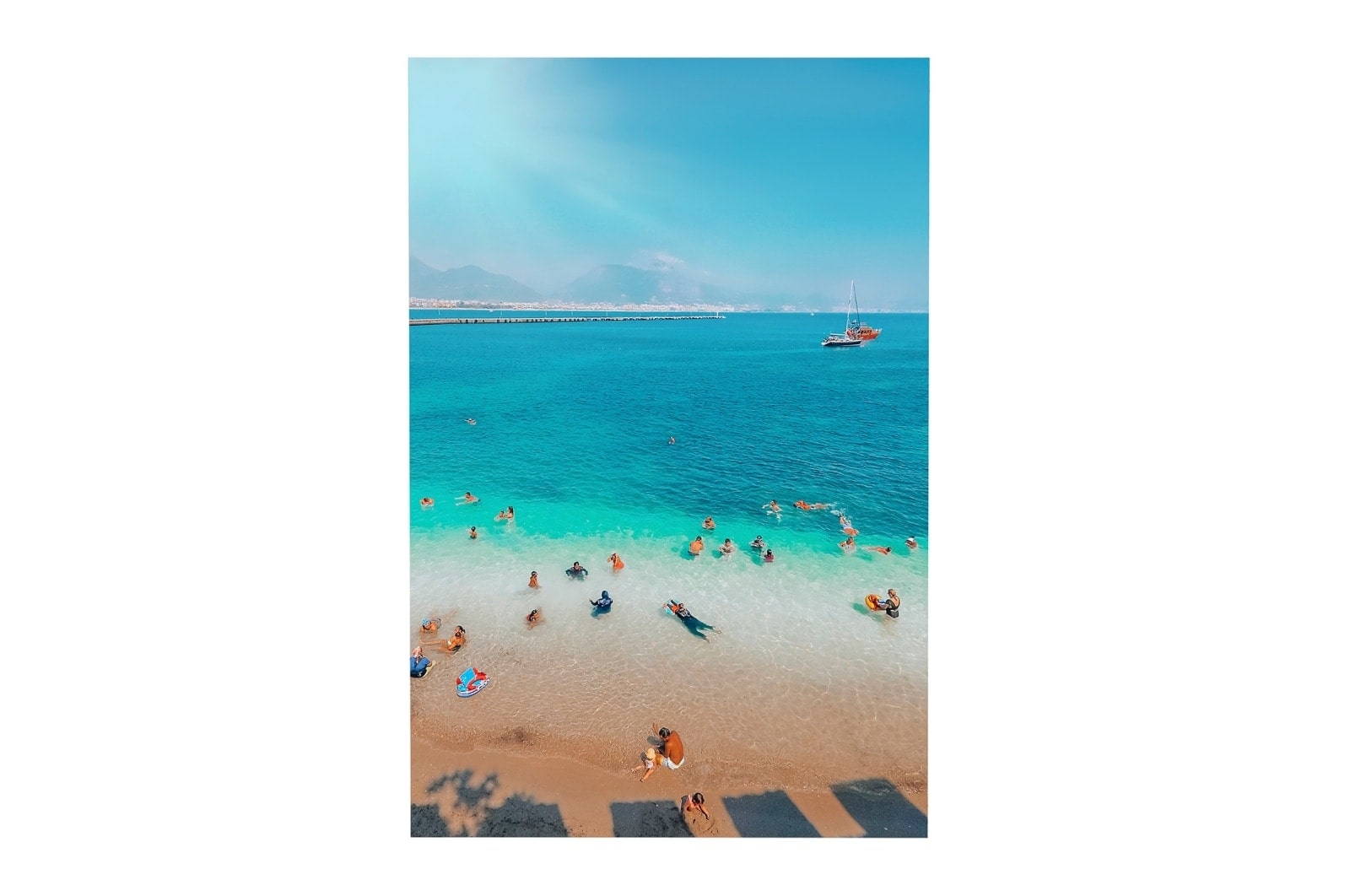 Vista frontal de Pantalla LED para exteriores para cruceros GNEB083-GN