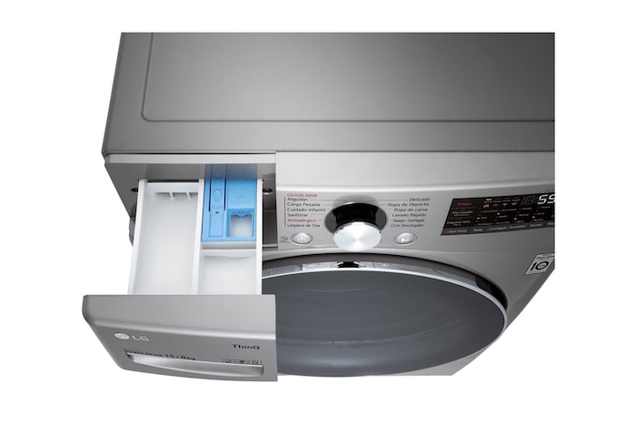 Top detergent port view