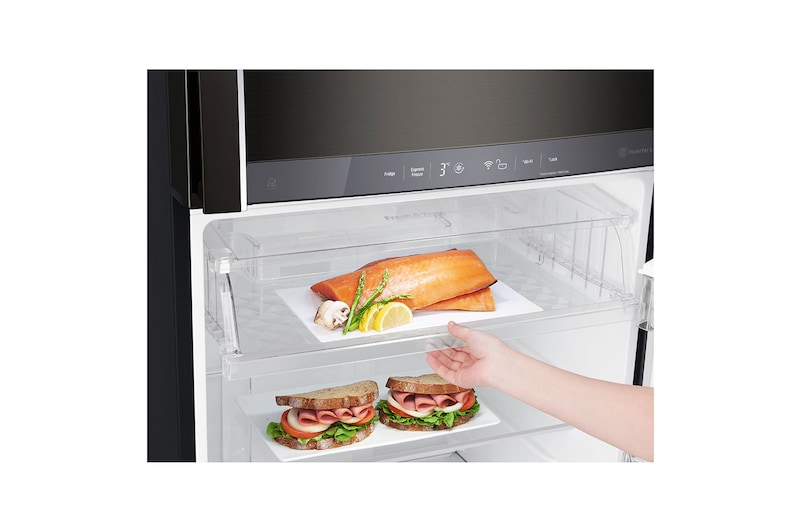 LG Refrigeradora Top Freezer 396L, con DoorCooling, HygieneFresh+ y conectividad Wi-Fi, negra, LT41AGD