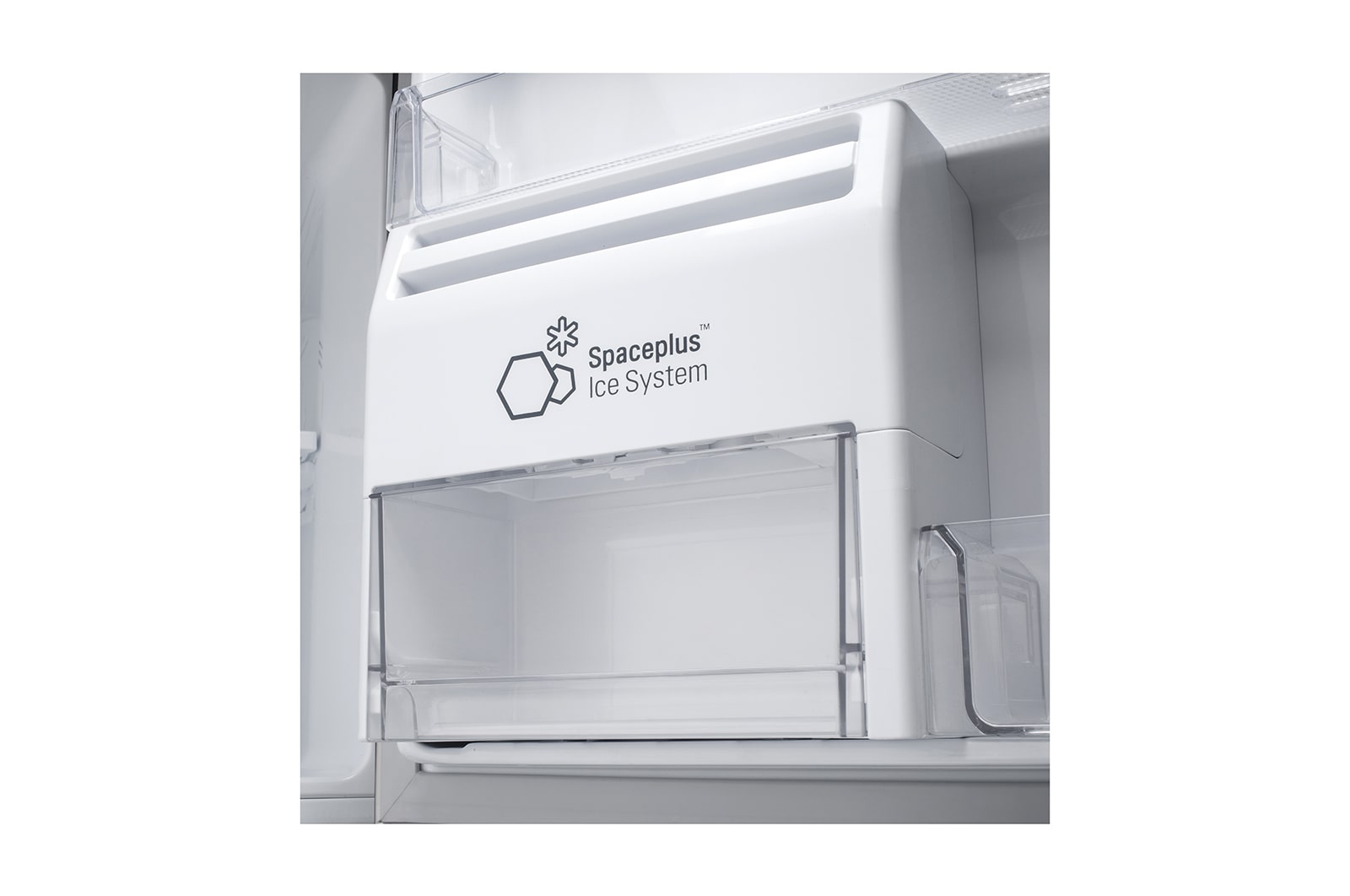 LG Refrigeradora Top Freezer 424L con DoorCooling, HygieneFresh+ y conectividad Wi-Fi, negra, LT44AGD