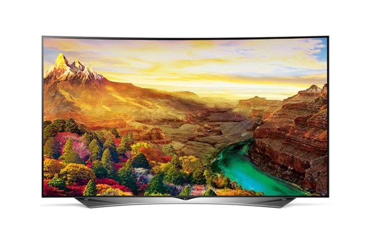 Vista frontal de LG ULTRA HD 4K TV CURVO 79&#34; 79UG8800