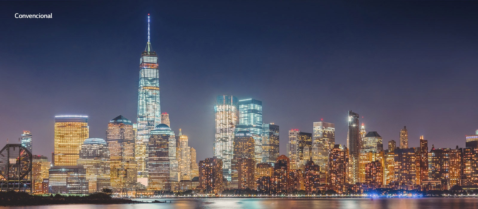 Comparación deslizante de la calidad de imagen de un paisaje urbano nocturno