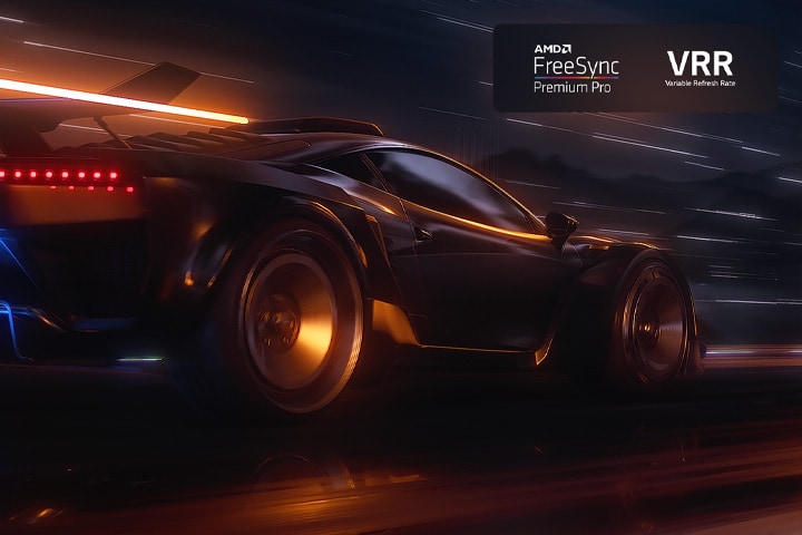 Una escena borrosa de un coche conduciendo rápido en un juego de carreras. La escena se refina, lo que da como resultado una acción fluida y clara. Logotipo de FreeSync Premium Pro y logotipo de VRR en la esquina superior derecha.	