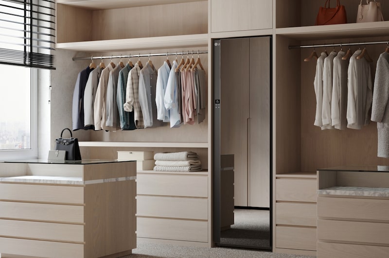 LG Styler Mirror Black (Built-in HandySteamer™), SC5GMR80H