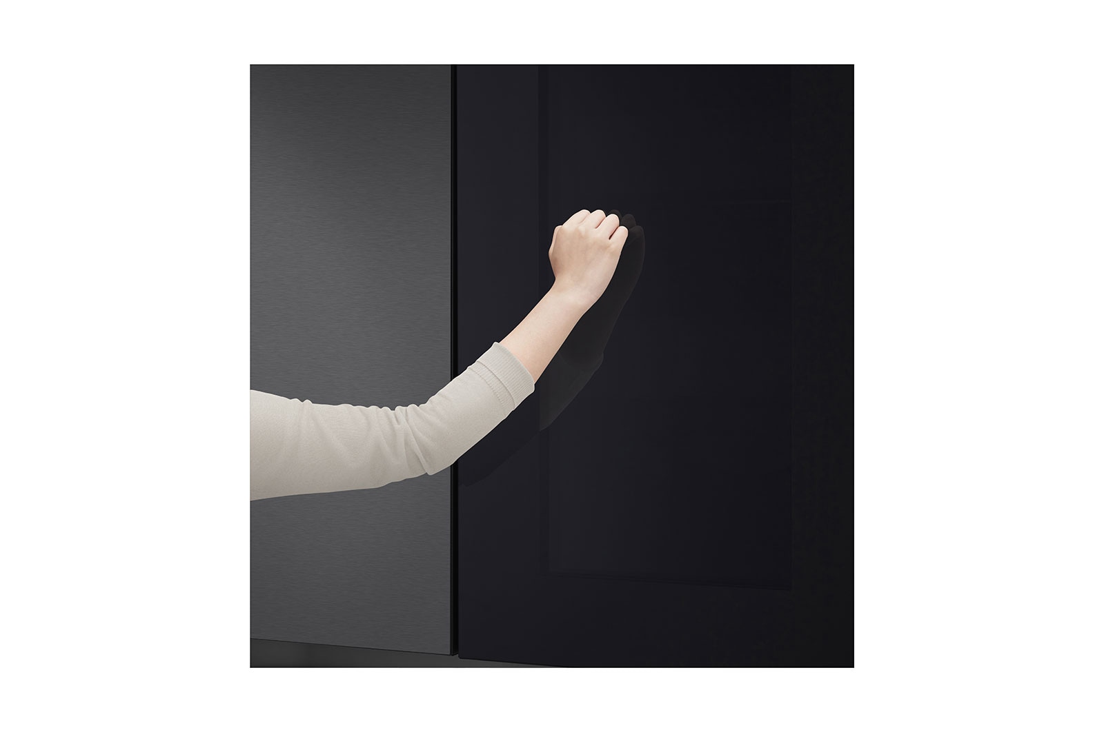 LG 24.5 cu. ft. Side-by-Side Refrigerator with InstaView™ in Matte Black, RVS-V245MC