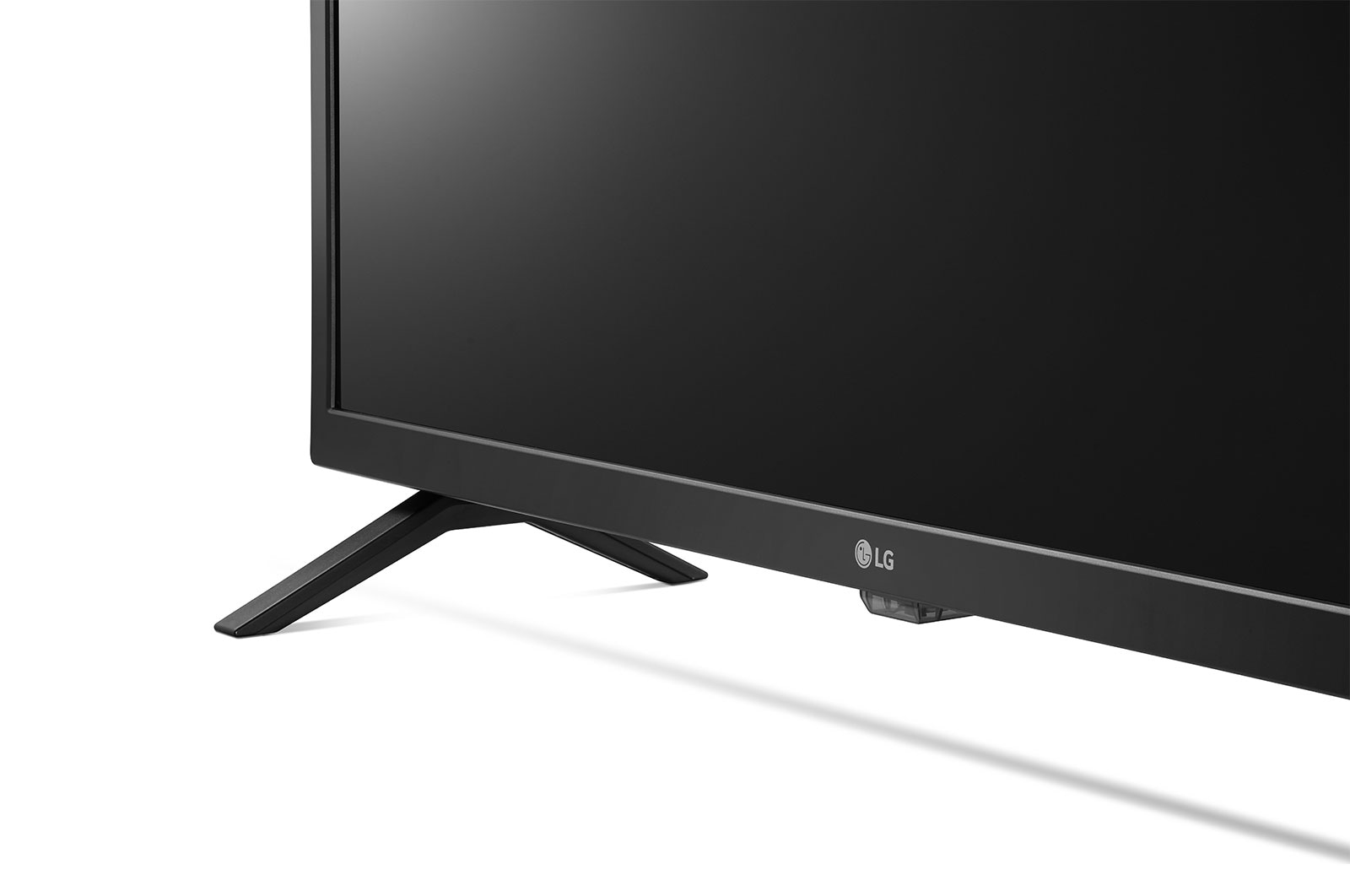 LG 32'' LN56 Series HD TV, 32LN560BPTA