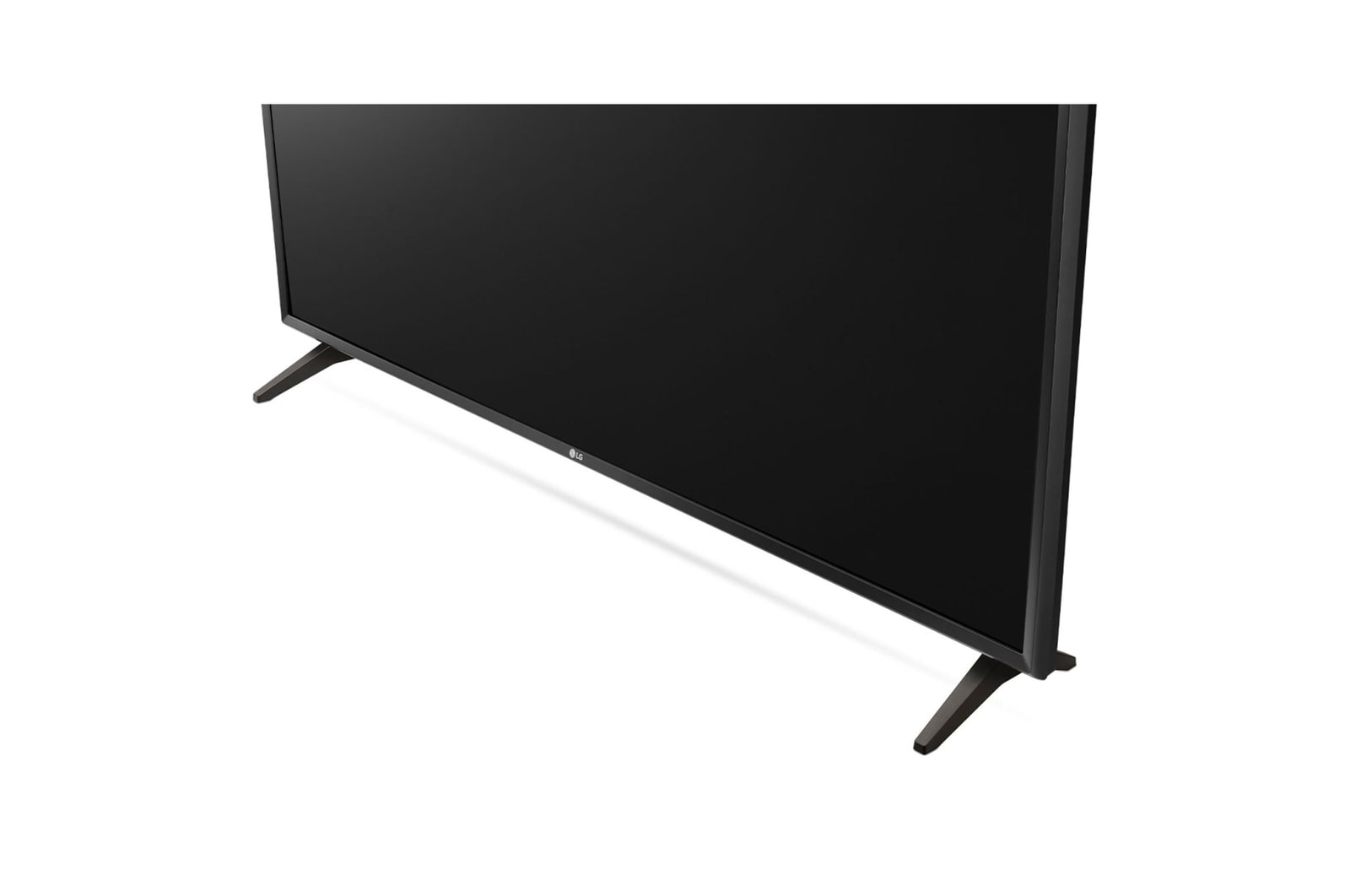 LG 83 Inch LG OLED evo AI C5 4K Smart TV 2025 & LG LQ63 32 inch Smart TV, OLED8332LQ