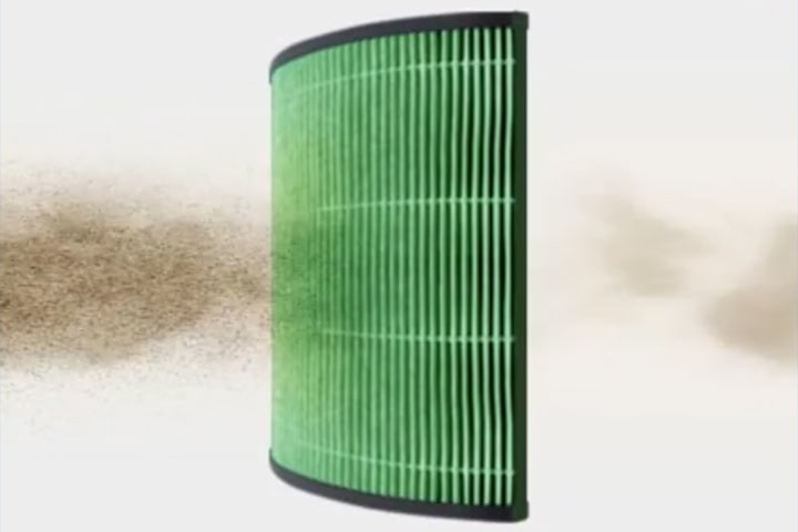 It shows harmful air being filtered into clean air through a three-stage filter in the product.