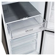 detailed view of the interior drawers