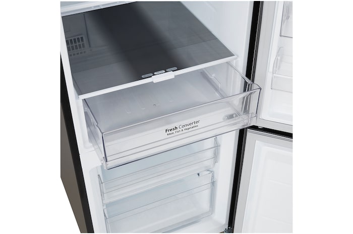 detailed view of the interior drawers