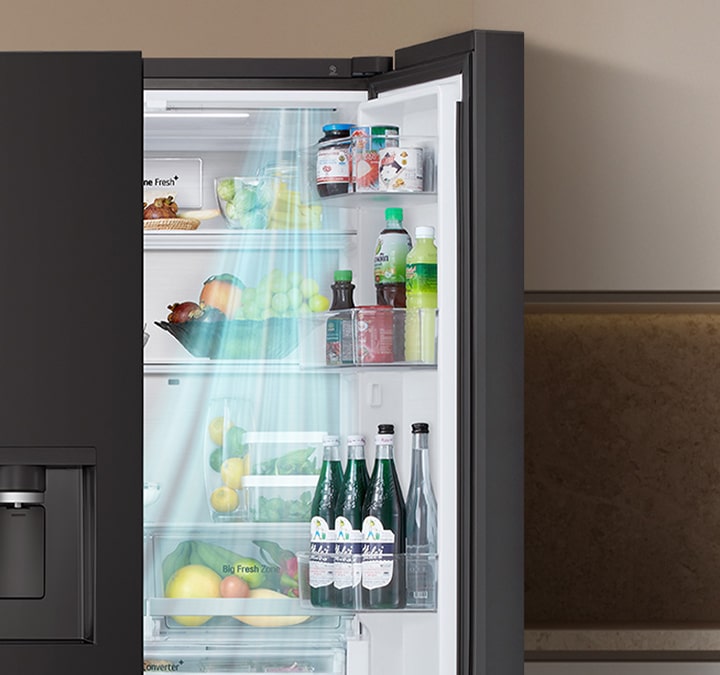 lg instaview refrigerator door cooling technology helps foods and beverages to maintain consistent temperature.