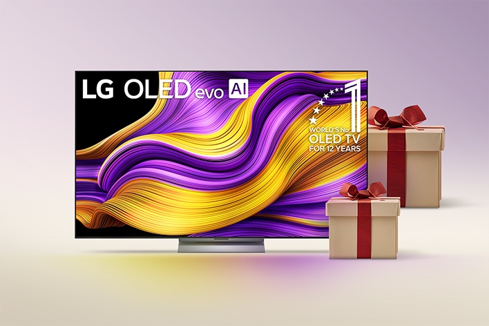 Telewizor LG z symbolem LG OLED evo AI 2025 i tytułem telewizora OLED nr 1 na świecie od 12 lat. Obok leżą zapakowane prezenty.