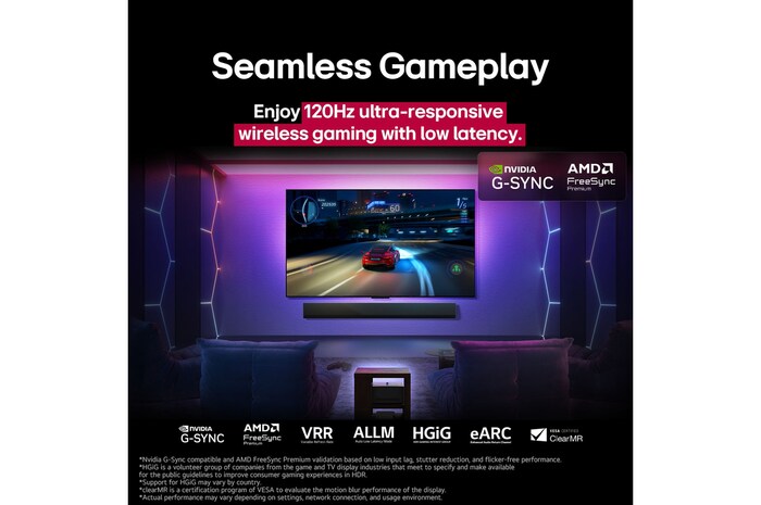 LG OLED M5 TV z grą na ekranie, prezentującą płynną i dynamiczną rozgrywkę. Moduł Zero Connect Box widoczny, lecz dobrze komponujący się z przestrzenią. Widoczne certyfikaty gamingowe. Tekst opisuje bezprzewodowe granie z częstotliwością 120 Hz, niskimi opóźnieniami i błyskawiczną reakcją.
