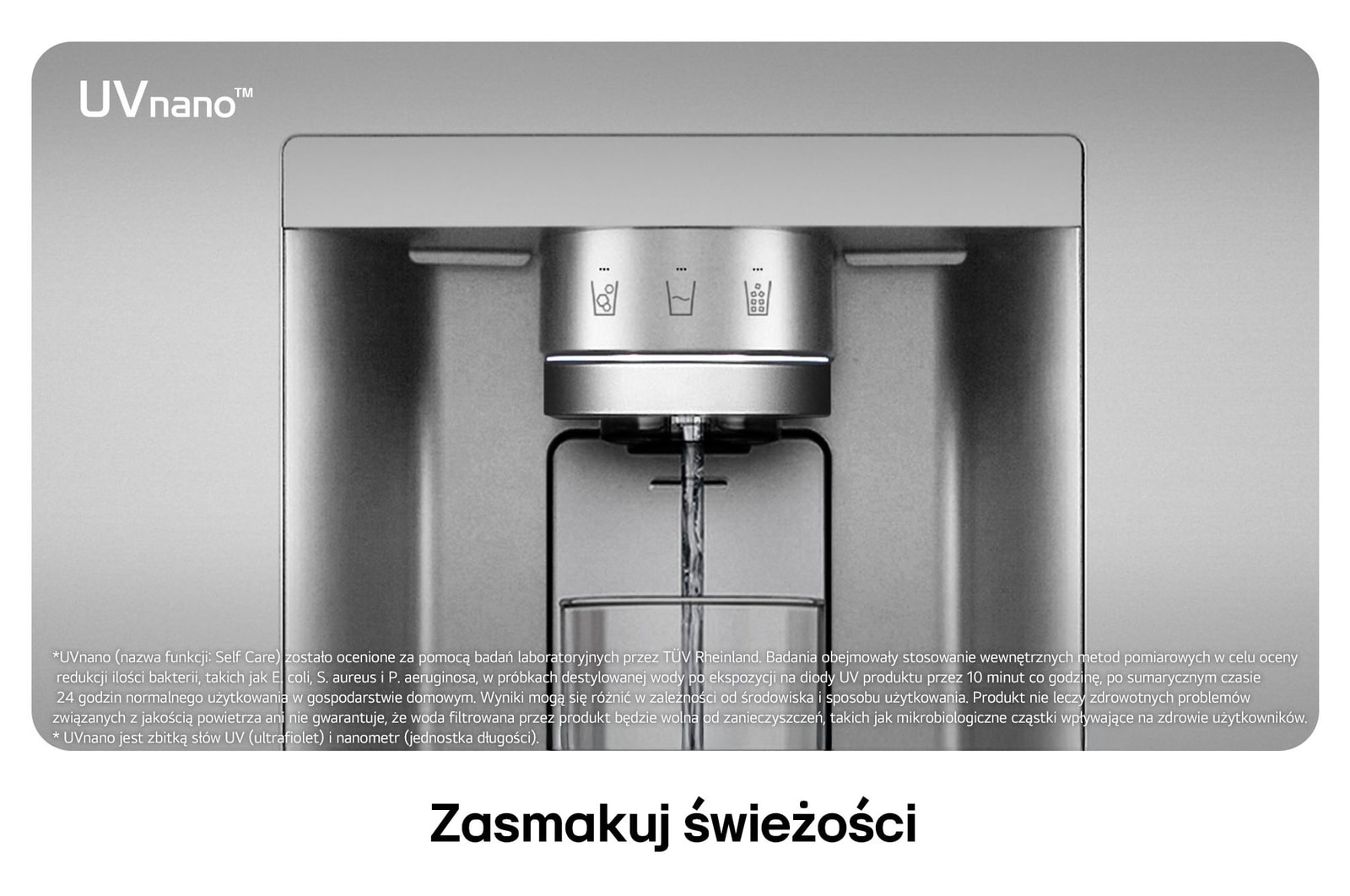 Zbliżenie na dozownik wody w Lodówce Multi-Door LG GML860PYFE w kolorze srebrnym, przedstawiające technologię UVnano™ czyszczącą dyszę światłem UV.