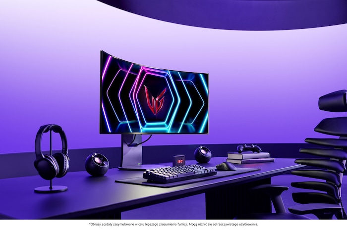 Monitor Gamingowy LG UltraGear 39GS95QE w nowoczesnym zestawie dla graczy, prezentujący swój zakrzywiony, immersyjny 39-calowy wyświetlacz oraz stylowy design podstawy.