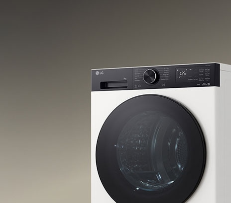 Obraz częściowego widoku z boku suszarki LG po prawej stronie