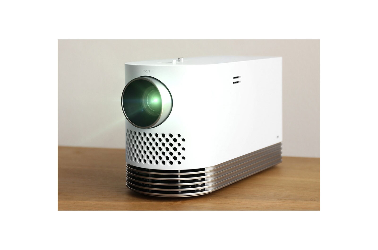 LG Projektor laserowy LG Full HD przenośny HF80LS, HF80LS