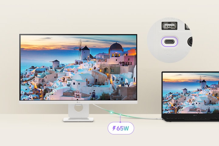 Laptop jest podłączony do monitora LG Smart Monitor przez złącze USB-C. Urządzenie ładuje się przez USB-C, jednocześnie wyświetlając ten sam ekran.