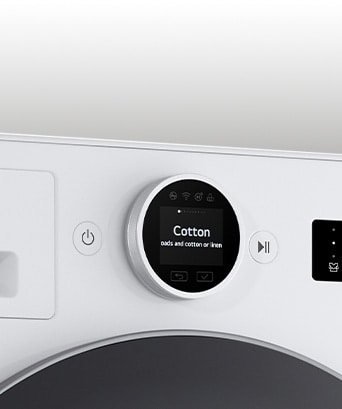 Szczegółowy widok pralki.