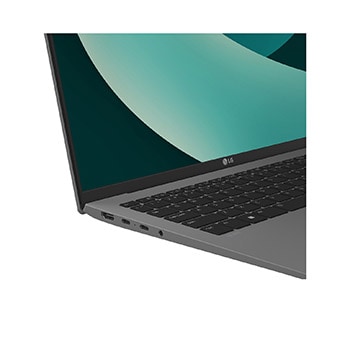 +30 degree side port zoom-in view with cover open