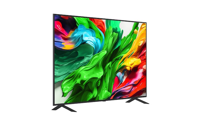 Vista lateral ligeramente inclinada hacia la derecha del televisor LG QNED evo.