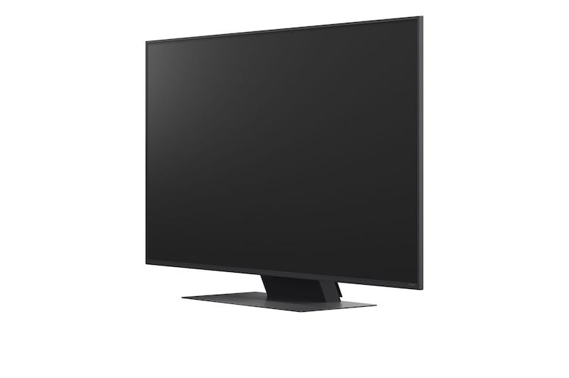 Grande plano de uma LG TV que mostra como funciona a AI Search. Abre-se uma pequena janela de conversação a mostrar como o utilizador perguntou quais os jogos de desporto disponíveis. A AI Search respondeu por chat, mostrando miniaturas de conteúdo disponível. Há também uma mensagem para perguntar ao Copilot da Microsoft.