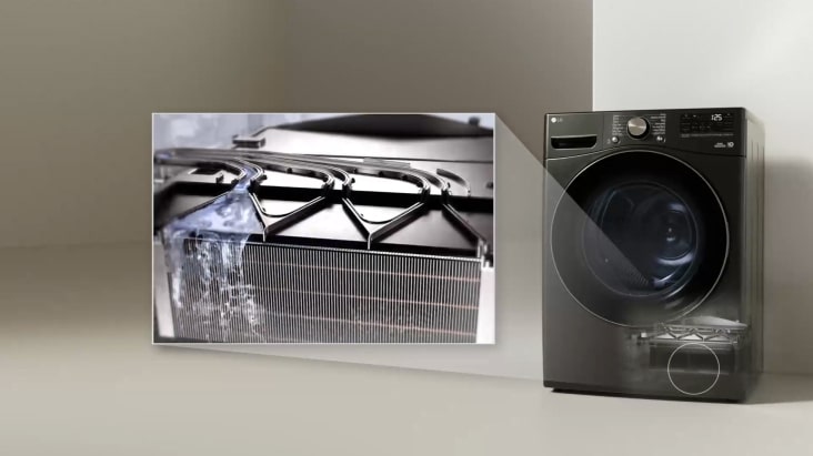 Limpeza automática com água das micro partículas retidas no condensador