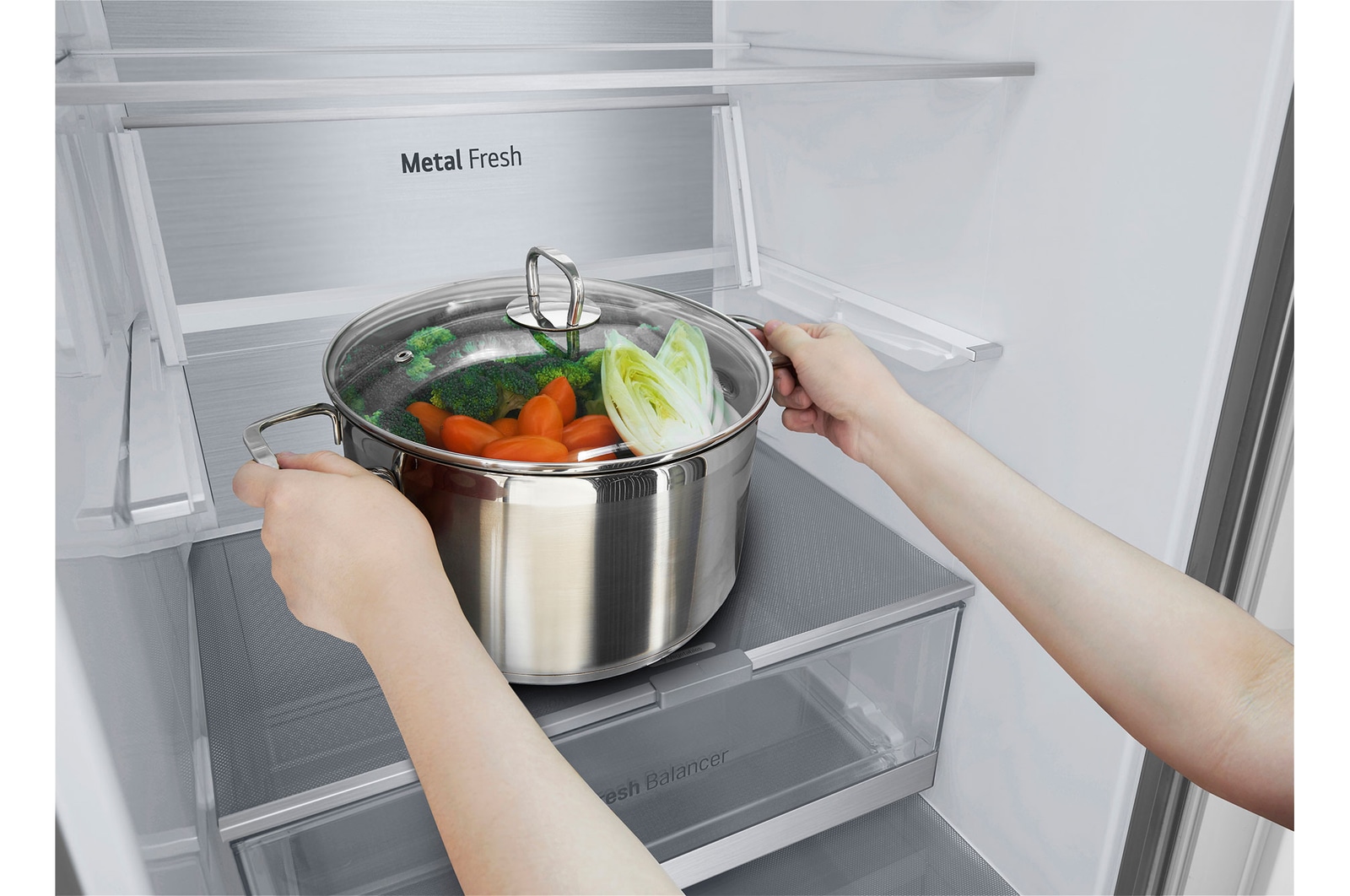 drawer with vessel