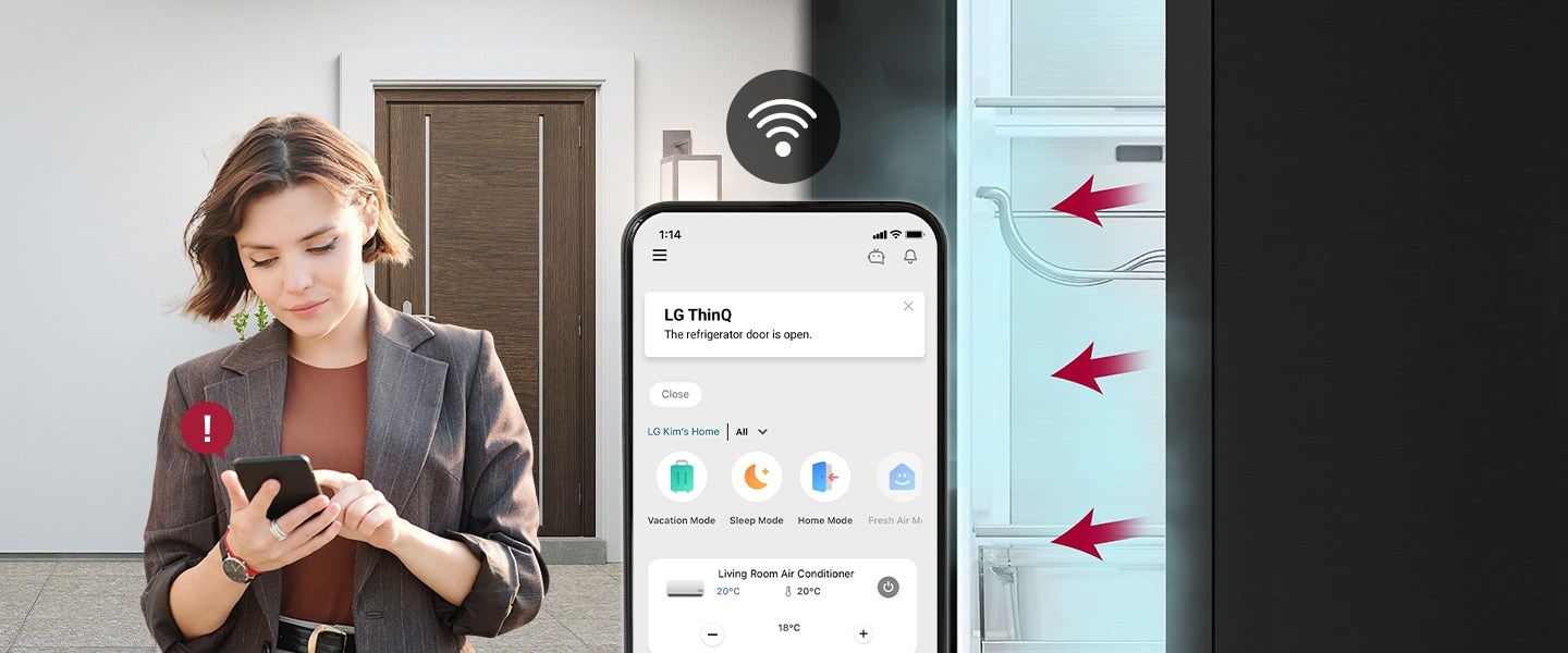 Do lado esquerdo, a mulher está a chegar a casa e verifica o estado do frigorífico utilizando o smartphone e há uma imagem do ecrã do smartphone no meio, o frigorífico está aberto e o vento de refrigeração sai pela porta do lado direito.