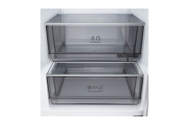 Vorderansicht des LG Kühl-/Gefrierschranks (GBBS726CPY) mit DoorCooling+™-Belüftung