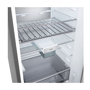 Vista frontal do frigorífico combinado LG (GBBS323CEV) a mostrar a ventilação DoorCooling+™