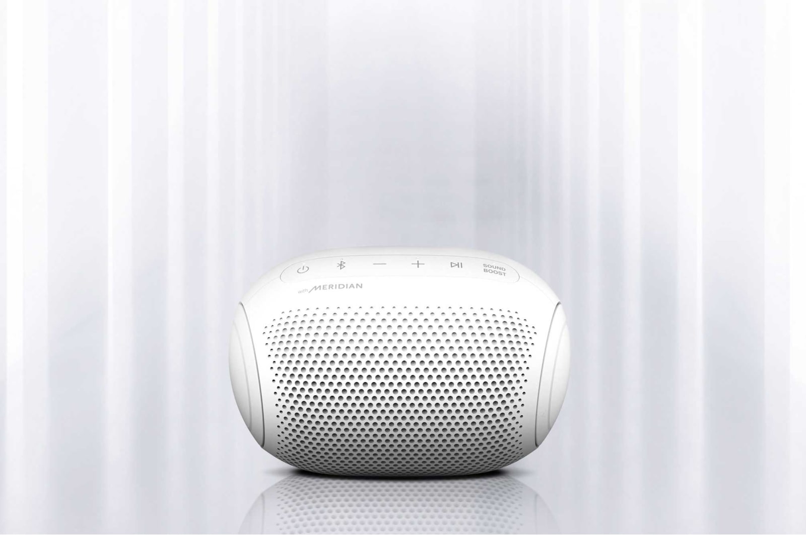 Vista frontal de Coluna portátil LG XBOOM Go PL2, Meridian, 5W, IPX5 PL2W