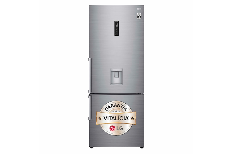 Vista frontal de Frigorífico Combinado LG prata 461l com eficiência energética E, dispensador de água sem canalização e DoorCooling+™ GBF567PZCMB