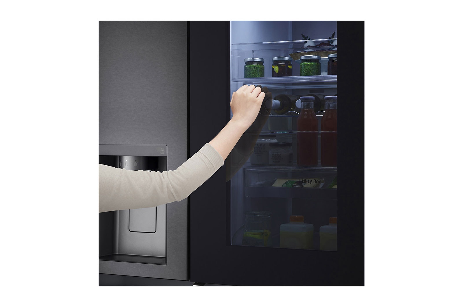 LG Frigorífico Americano | 635 L | Etiqueta energética E | InstaView™ | Door-in-Door™ | DoorCooLing+™ | Dispensador sem canaLização | UVnano™, GSXV91MCAE