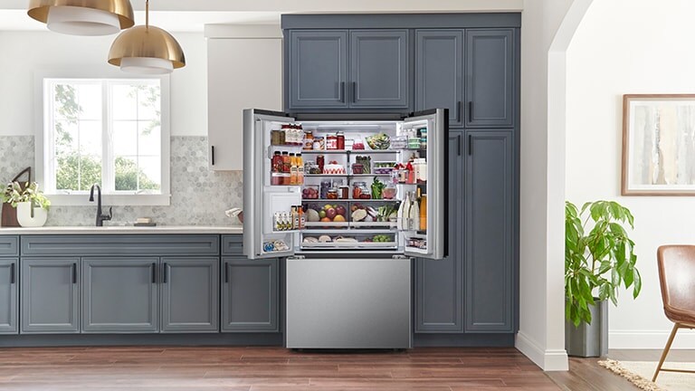 O frigorífico de maior capacidade do setor e com a profundidade da bancada de cozinha 