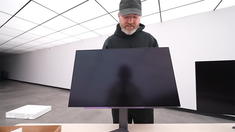 27'' UltraGear™ OLED Gaming Monitor QHD, 240Hz Taxa Atualização, 0