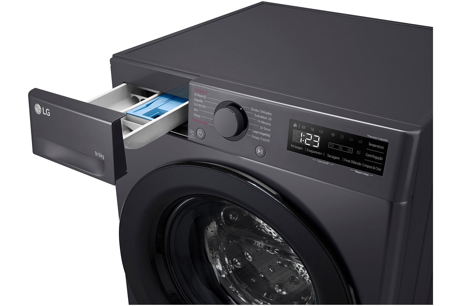 Detergent port