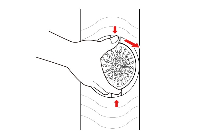 قم بتدوير الفلتر إلى اليمين لإزالته