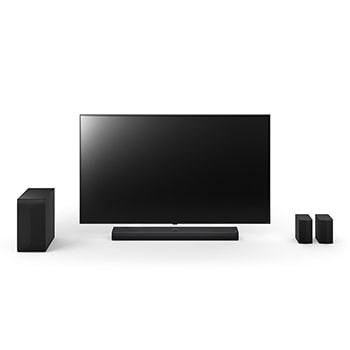 صورة أمامية لتلفزيون LG QNED مقاس 65 بوصة، ومكبر الصوت LG Soundbar S75TR، ومكبرات الصوت الخلفية، ومضخم الصوت subwoofer