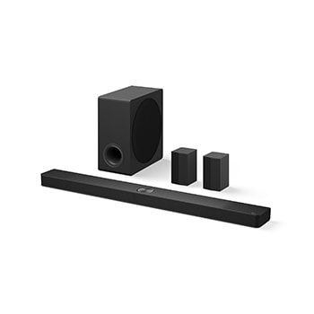 صورة بزاوية جانبية 45 درجة لمكبر الصوت Soundbar والمضخم الصوتي والسماعات الخلفية