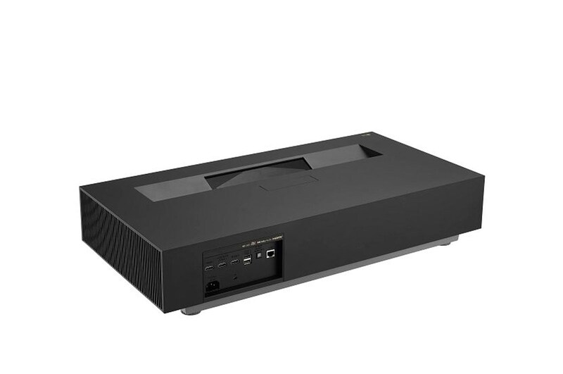 LG جهاز عرض ليزر CineBeam فائق الجودة بدقة 4K UHD بمسافة إسقاط قصيرة للغاية طراز HU915QB من LG, HU915QB