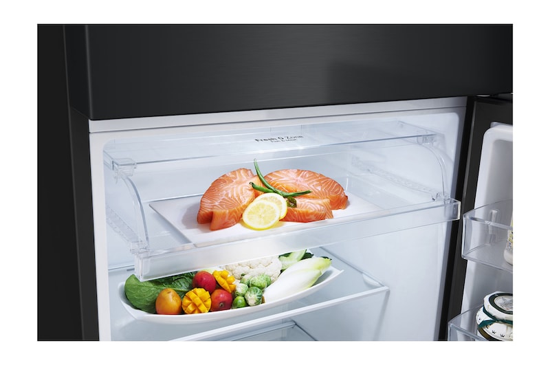 front open view with food stored