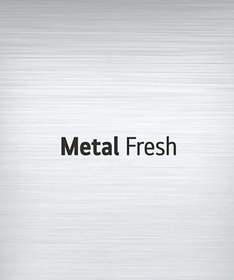 الواجهة الأمامية للوحة Metal Fresh المعدنية مع شعار "Metal Fresh" ظاهرًا. 