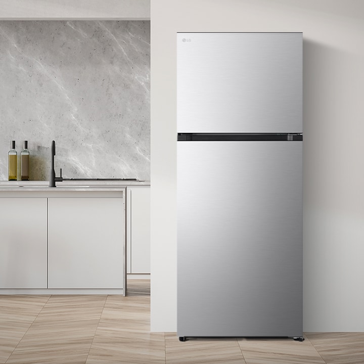 صورة لمُجمِّد الثلاجة السفلي من LG في المطبخ. 